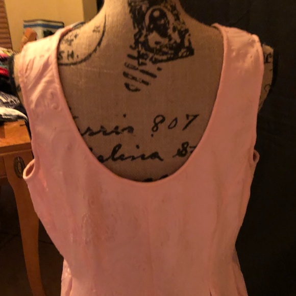 Dress - Picture 4 of 4